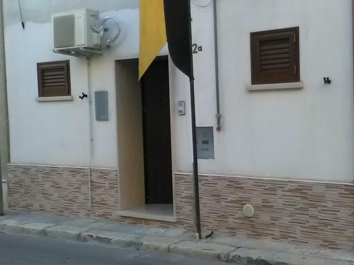 Elisea House Apartment Oria  Bagian luar foto