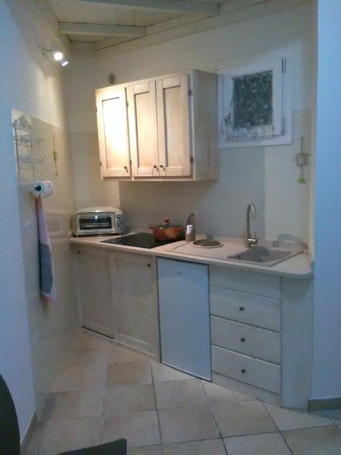 Elisea House Apartment Oria  Bagian luar foto