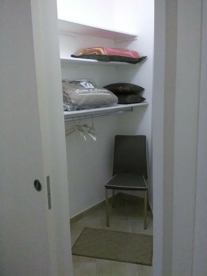 Elisea House Apartment Oria  Bagian luar foto